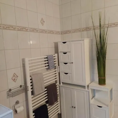 Schoene Mitten In Apartament