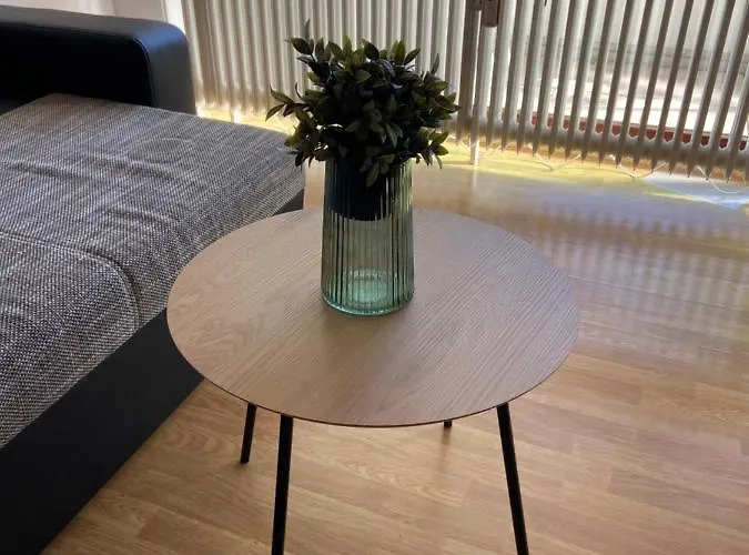 Schoene Mitten In * Coblence