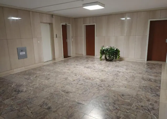 Schoene Mitten In Coblence